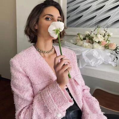 小V领小香直筒型纯色甜美仙女