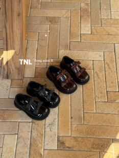 女童韩版公主鞋子2026秋冬季儿童公主鞋黑色乐福鞋单鞋配礼服鞋子