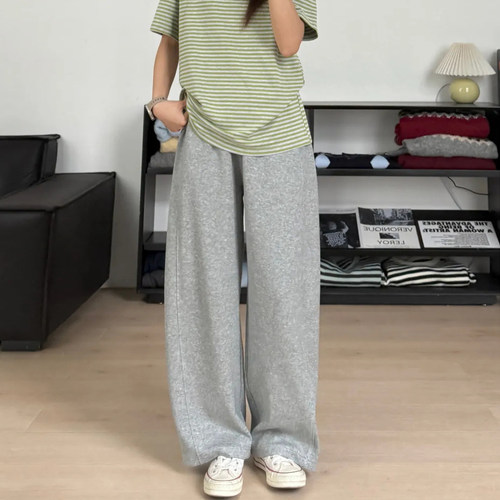 灰色休闲运动卫裤女大码