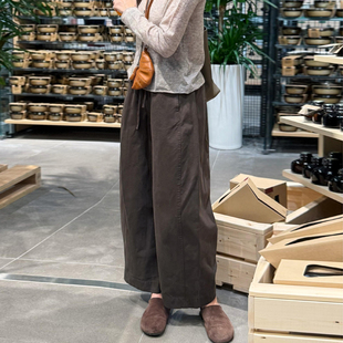 胖妹妹mm宽松显瘦弯刀裤 春夏2026新款 子 女大码 咖色九分休闲阔腿裤