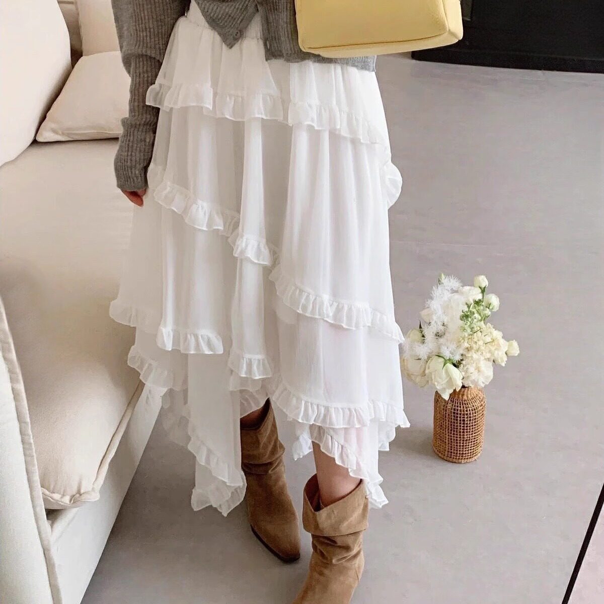 2025春白色黑色半身裙时尚显瘦防走光A字裙裙子质感松紧腰百搭486