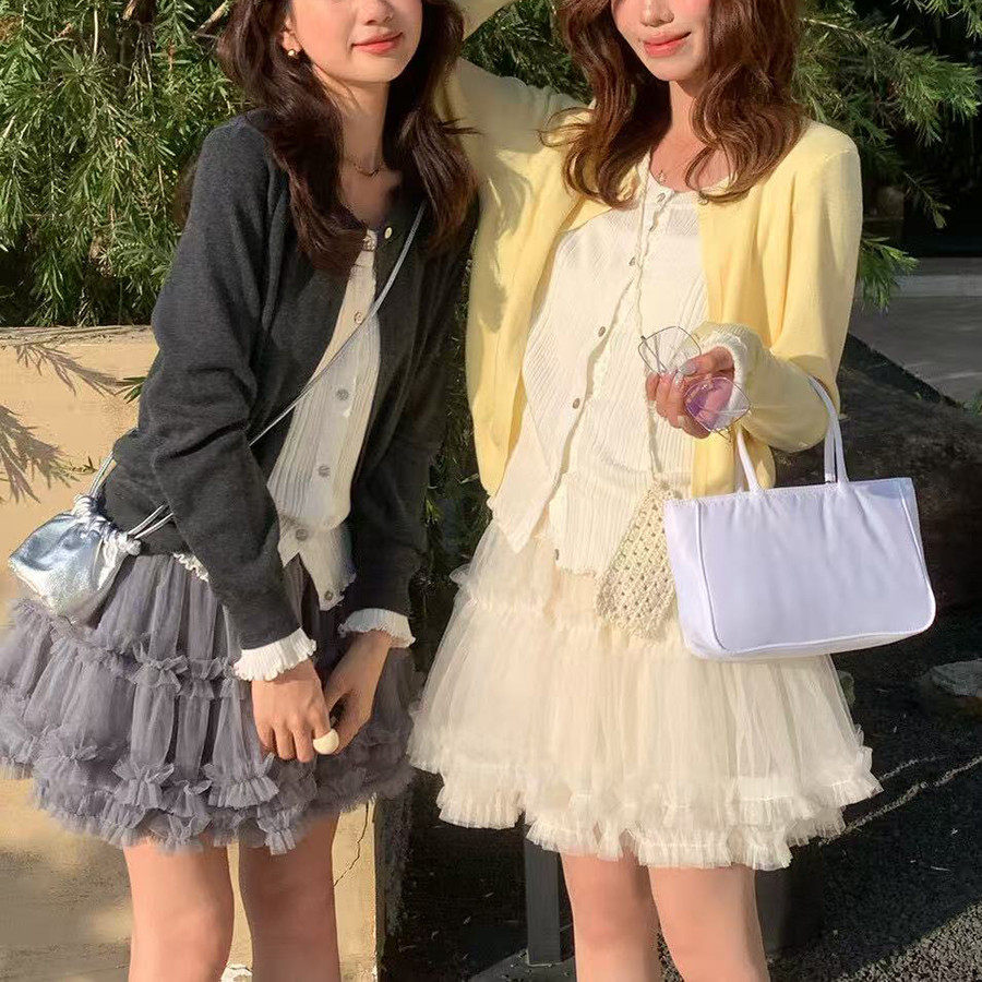 2026春季灰色杏色纱短裙