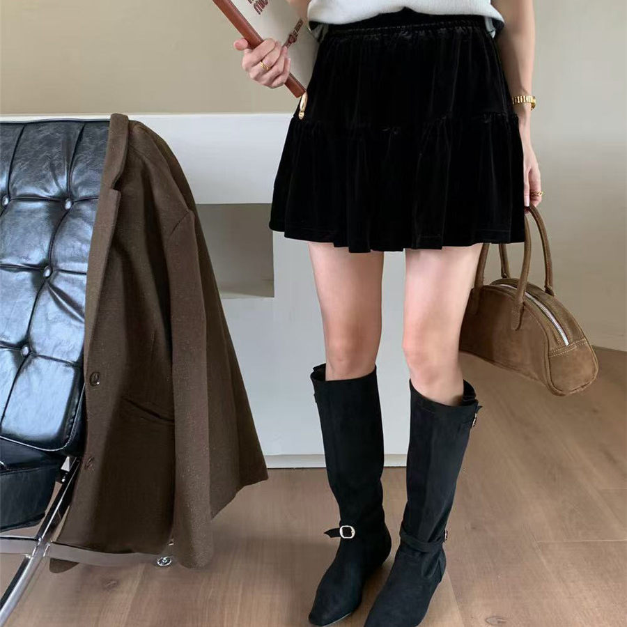 2025秋季黑色丝绒拼接短裙时尚蓬蓬裙潮流韩版裙子欧货防走光显瘦