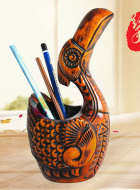 桃木雕刻笔筒书房送同学创意摆件