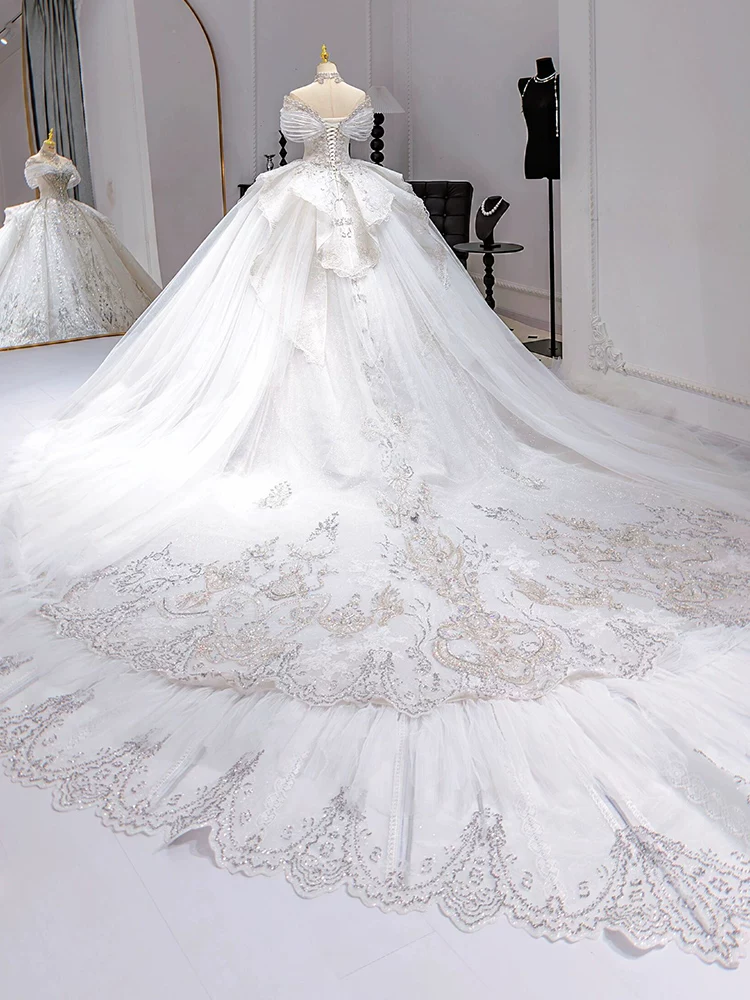 Wedding dress, open shoulders, high-end