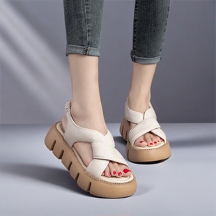 真皮厚底增高露趾凉鞋女2026年夏季头层牛皮时尚交叉白色罗马凉鞋