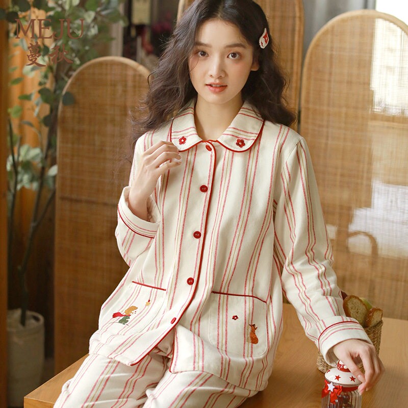 女学生长袖娃娃领睡衣绒布少女