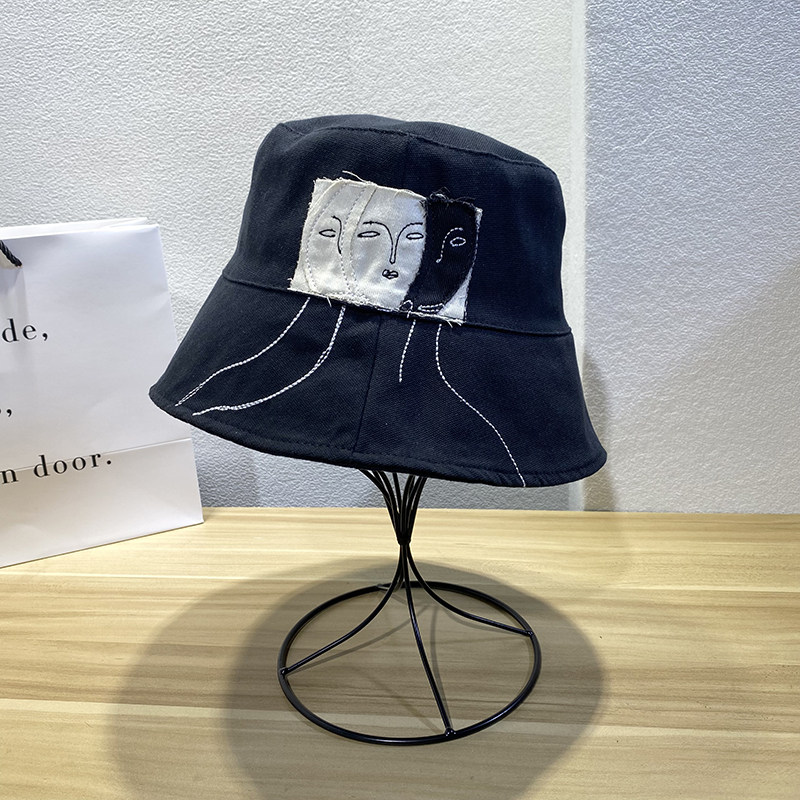 日系个性小众黑暗风抽象人脸双面渔夫帽百搭时尚遮阳防晒水桶帽女