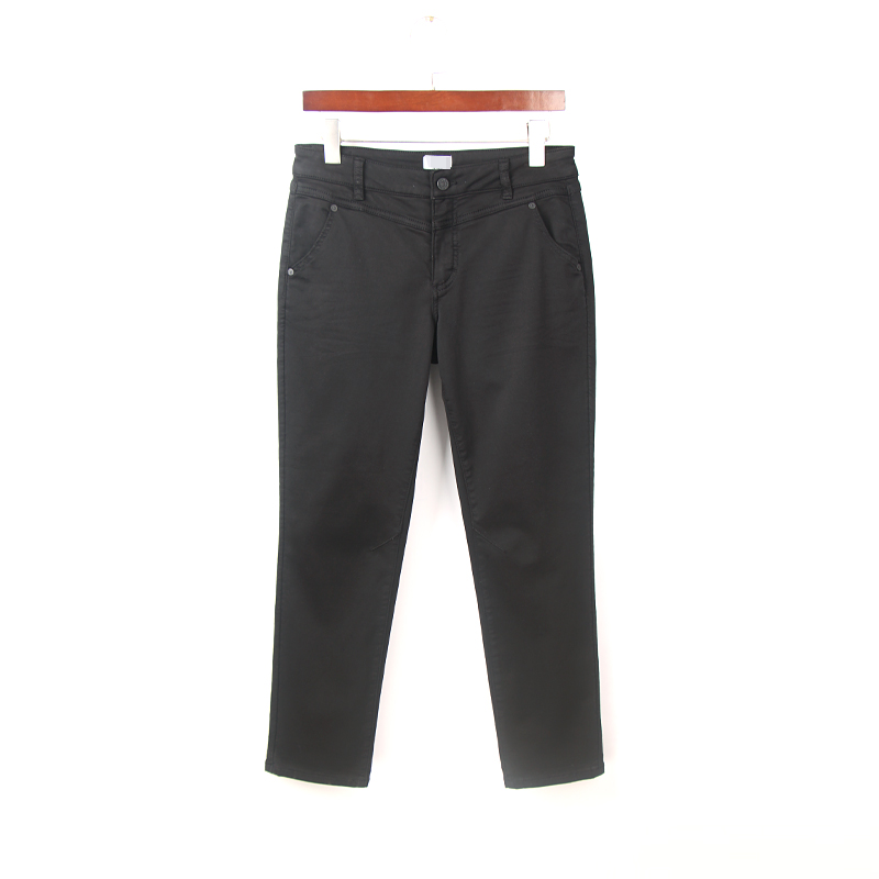 秋冬新款黑色小直筒牛仔裤女