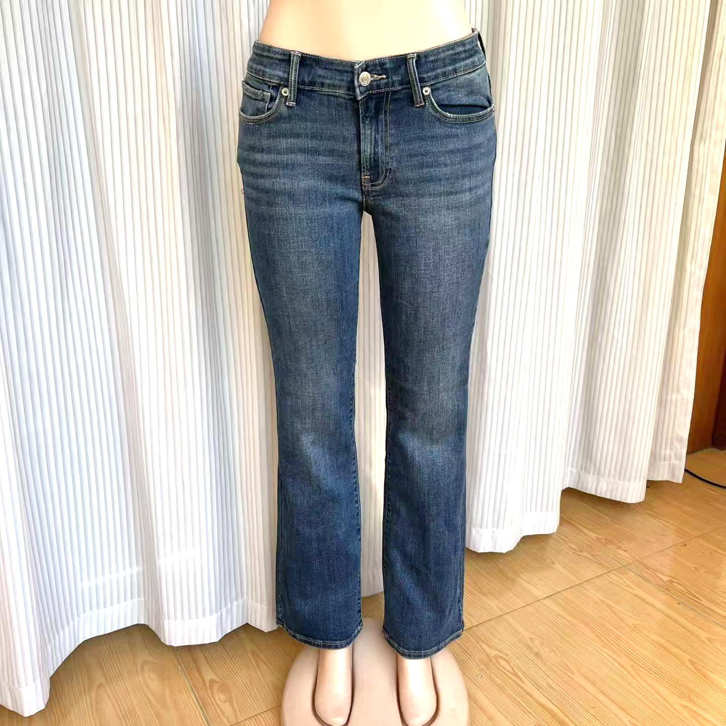 秋冬新款微喇叭牛仔裤女