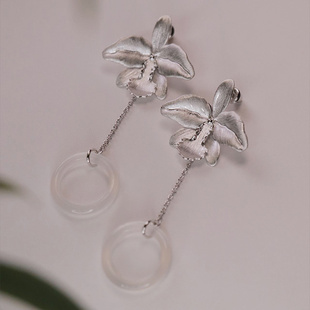 月波｜华裔千金系列｜银鸢尾月环耳坠
