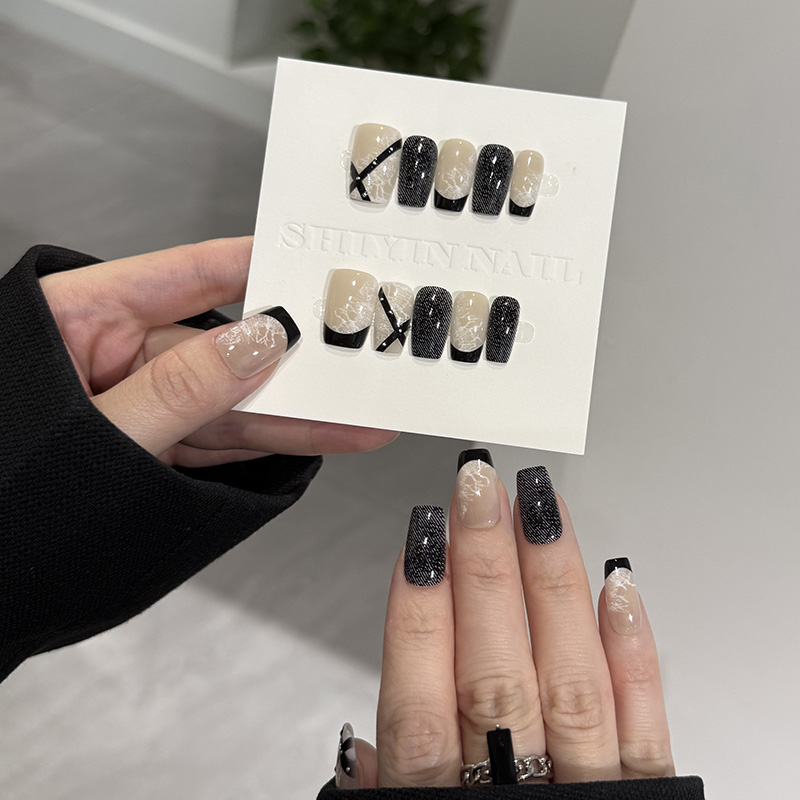 黑色牛仔纹法式暗黑蕾丝穿戴甲夜店风30秒美甲短款可拆卸指甲贴片
