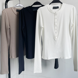 樊樊款式修身显瘦本布排扣长袖针织衫女秋季基础百搭打底T恤上衣