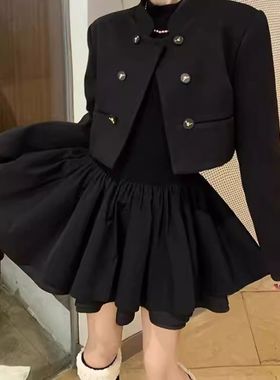 辣妹小香风纯欲黑色连衣裙子女秋冬季新款法式气质绝美穿搭高级感