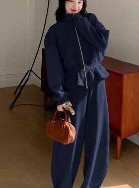 灰色设计感超火卫衣套装女秋季2025新款爆款减龄休闲阔腿裤两件套