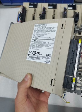 SGDV-5R5A01A，450，SGDV-0FA01A，1 备件/咨询