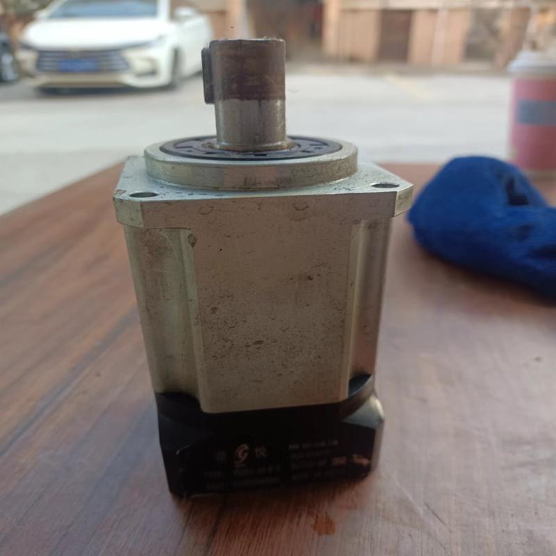 帝悅減速機(jī)型號VRB60-40-K-5現(xiàn)貨10臺 備件/咨詢