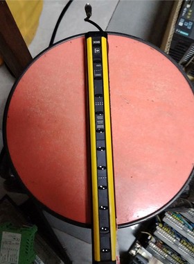 SICK西克安全光幕deTec2 Core，型号C2C-EA 备件/咨询