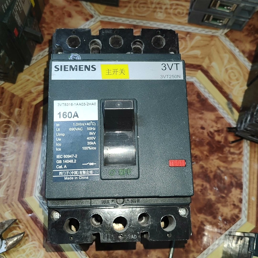 西门子3VT8108-AA03-0AA0 3p80a塑料外壳 备件/咨询