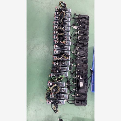 超川伺服，400W、 型号CC-D3P040A2-A、电机C 备件/咨询