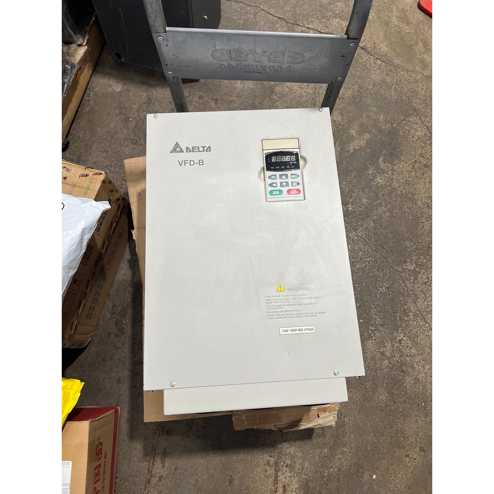 VFDB变频器75KW VFD750B43C 实物拍摄 备件/咨询