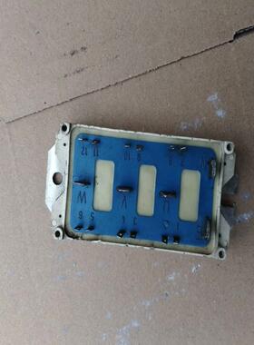 模块BSM15GD100D成色如图功能完 备件/备件