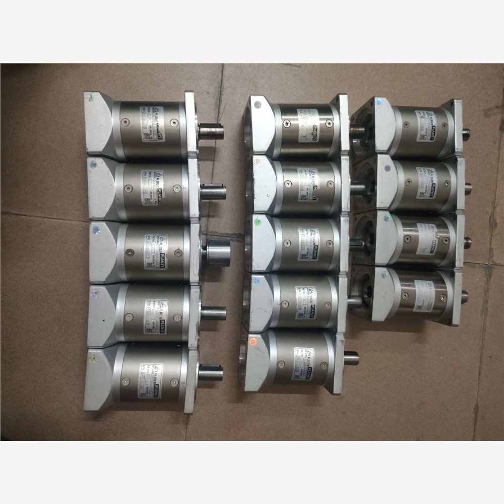 LiHUA，PLANET，750W电机减速机PLF080-L 备件/咨询