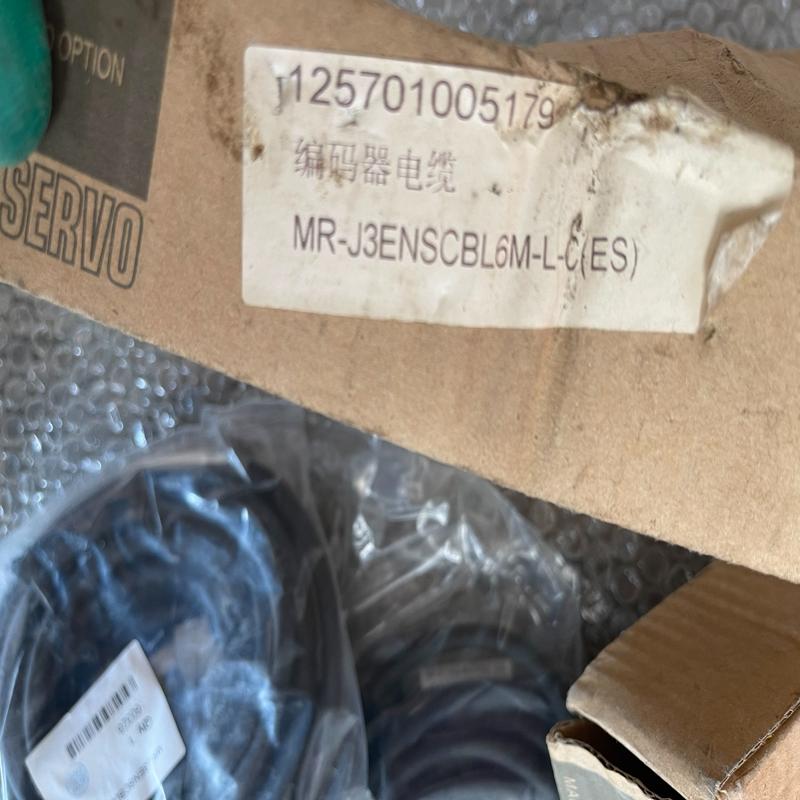 全新MR-J3ENSCBL 6M-C(ES) 备件/咨询