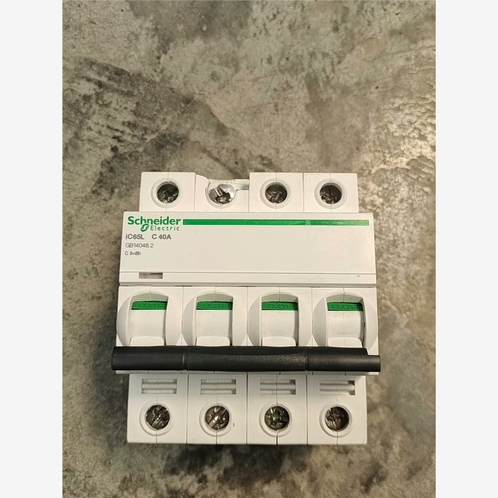 法国进口施耐德IC65L C40A 4p空气开关断路器小型断 备件/咨询