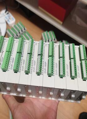 DVP16SP11T晶体管输实物图成 备件/备件