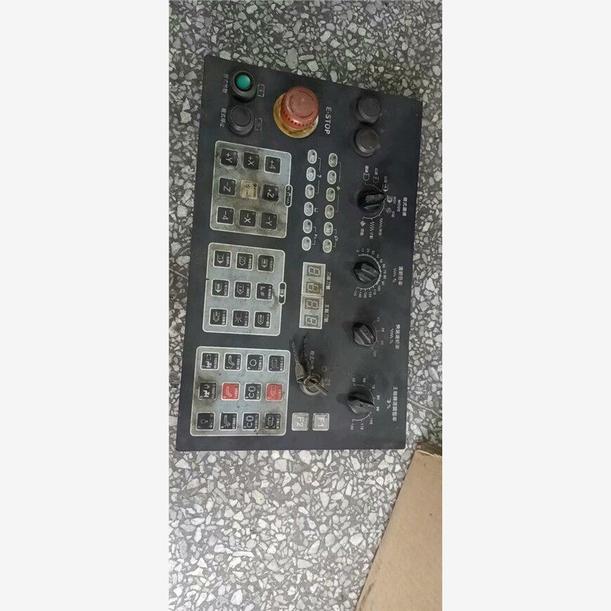 W-XM70-0升特金辉JINHUI面板三菱M64/M70系 备件/咨询