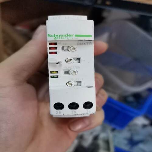 施耐德相序控制继电器RM4-TR32 备件/咨询