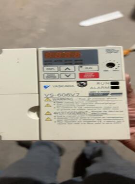 安川变频器VS-606V70.4kw全好 备件/备件