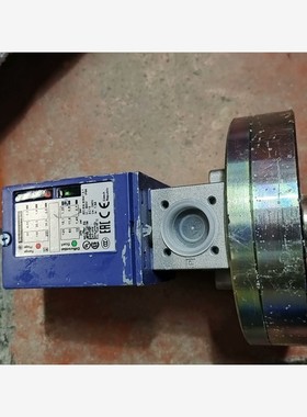 施耐德ⅩMLCS02B2S11压力开关，全新的库存货，外包装 备件/咨询