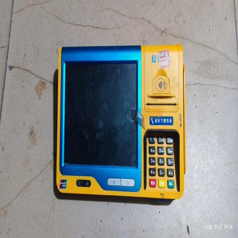 拉卡拉C960E裸机带电源+20元正常 备件/咨询