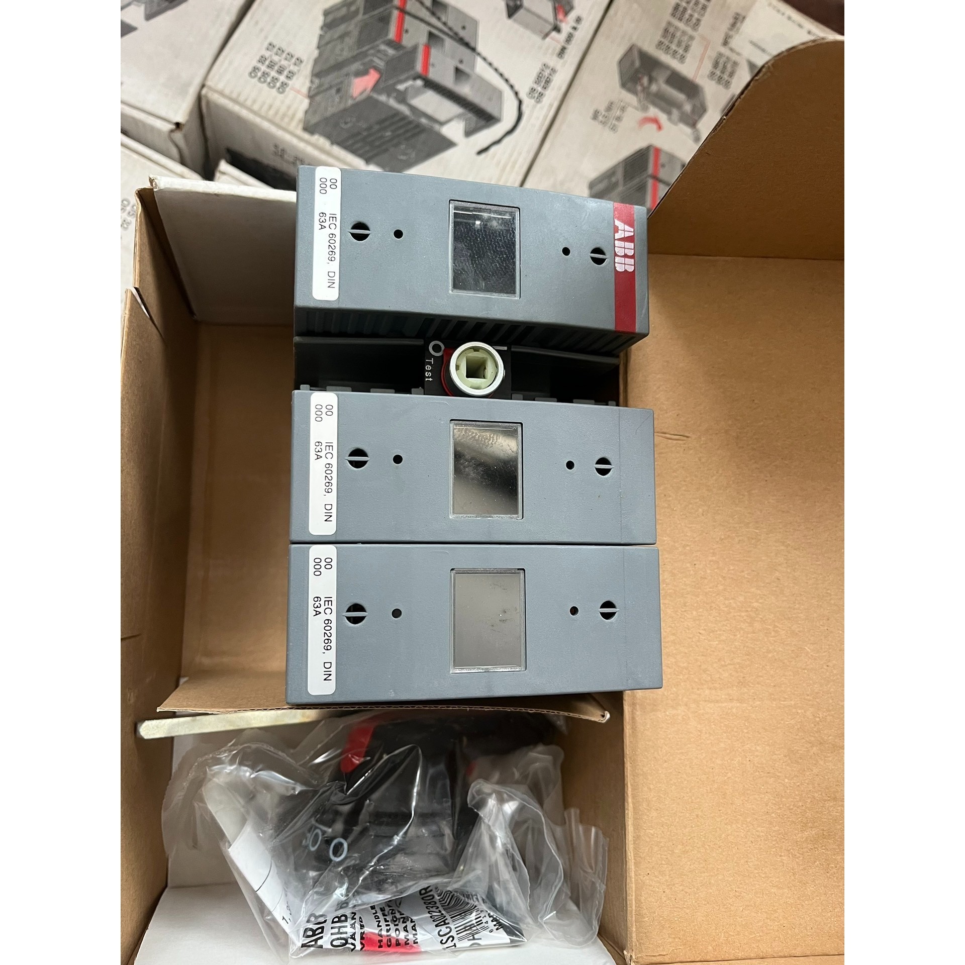 正品ABB隔离开关熔断器组 OS63D1263A型号1S 备件/咨询