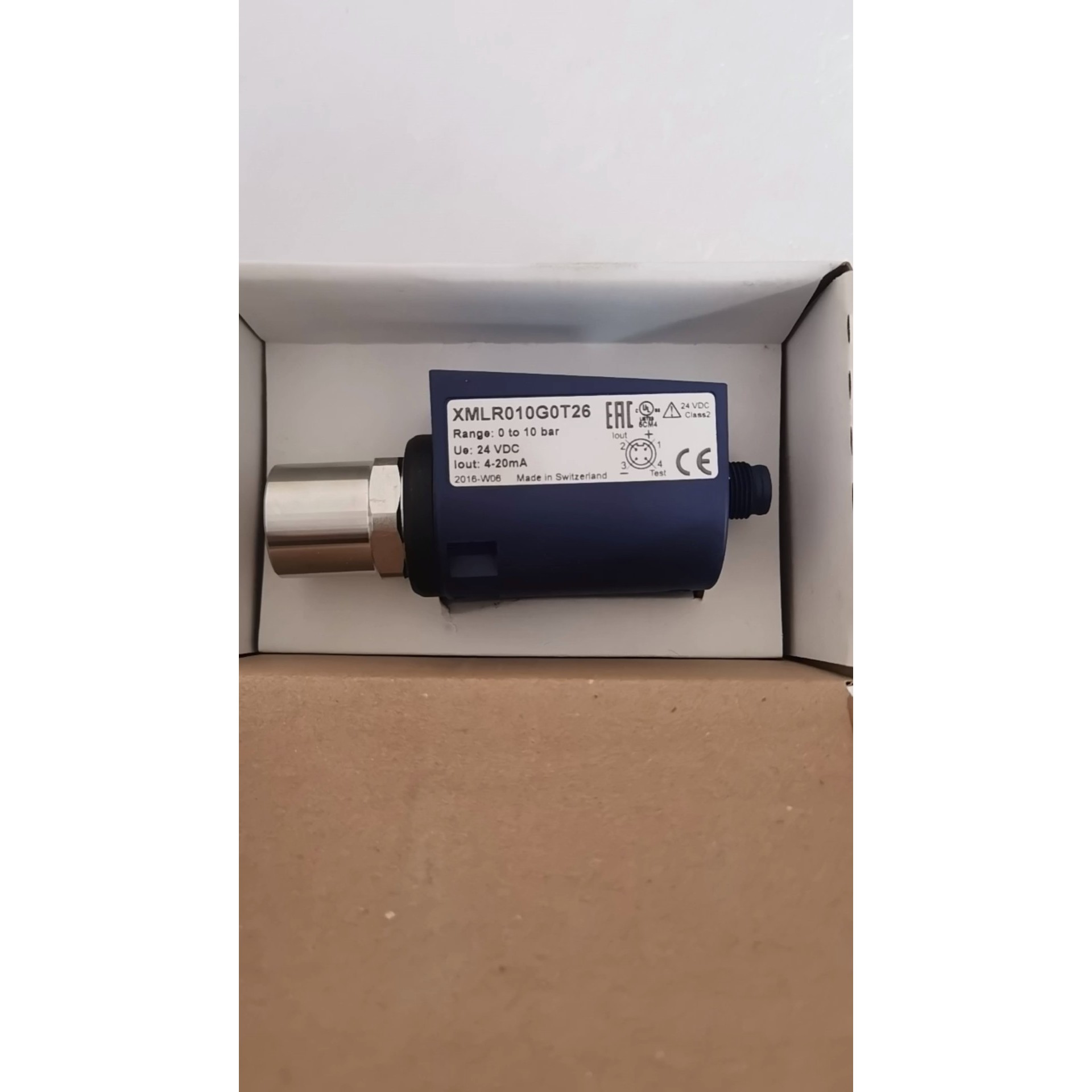 全新原装施耐德压力传感器型号XMLR010G0T26!瑞士 备件/咨询