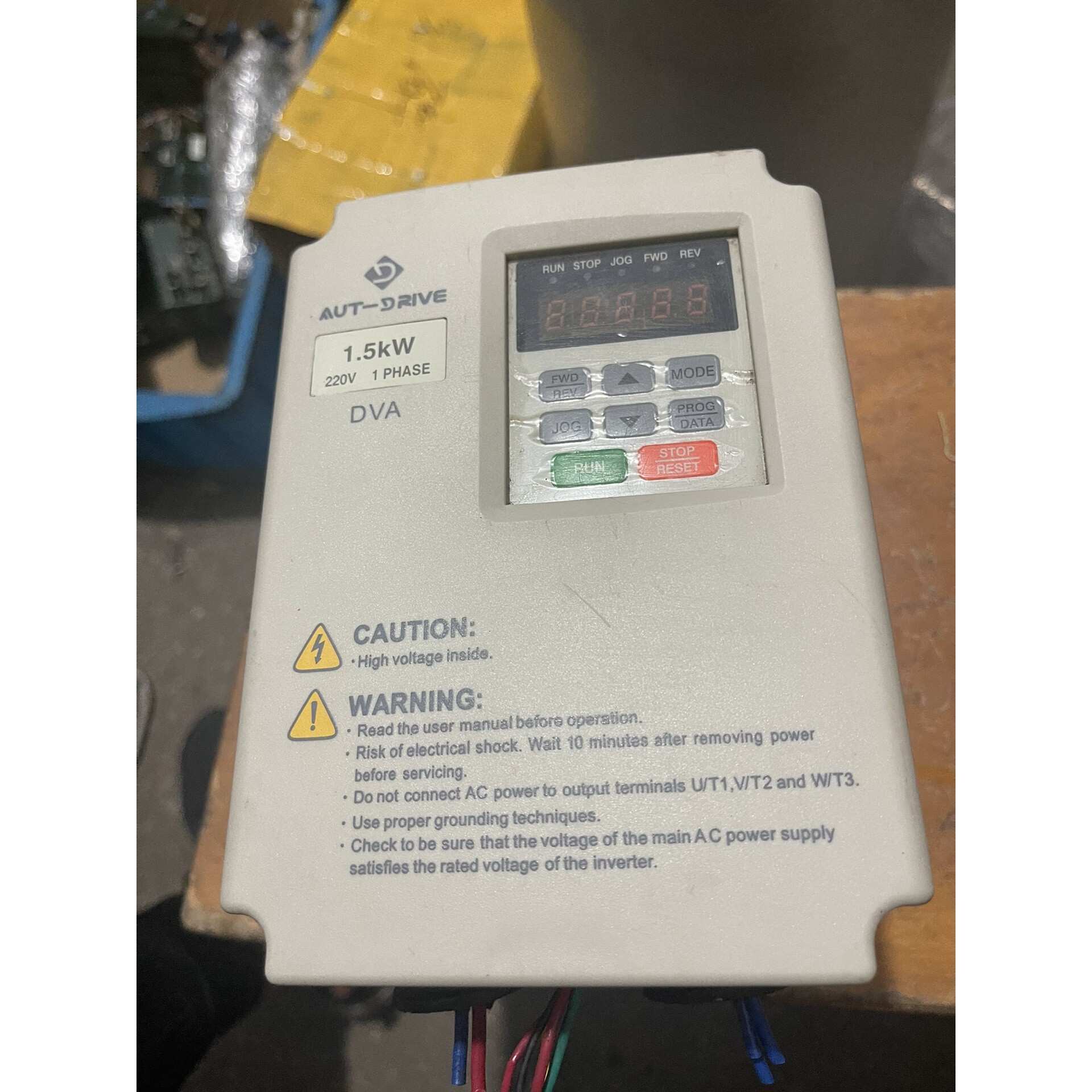 德莱尔变频器DVA2S0015G/15KW/220V 备件/咨询