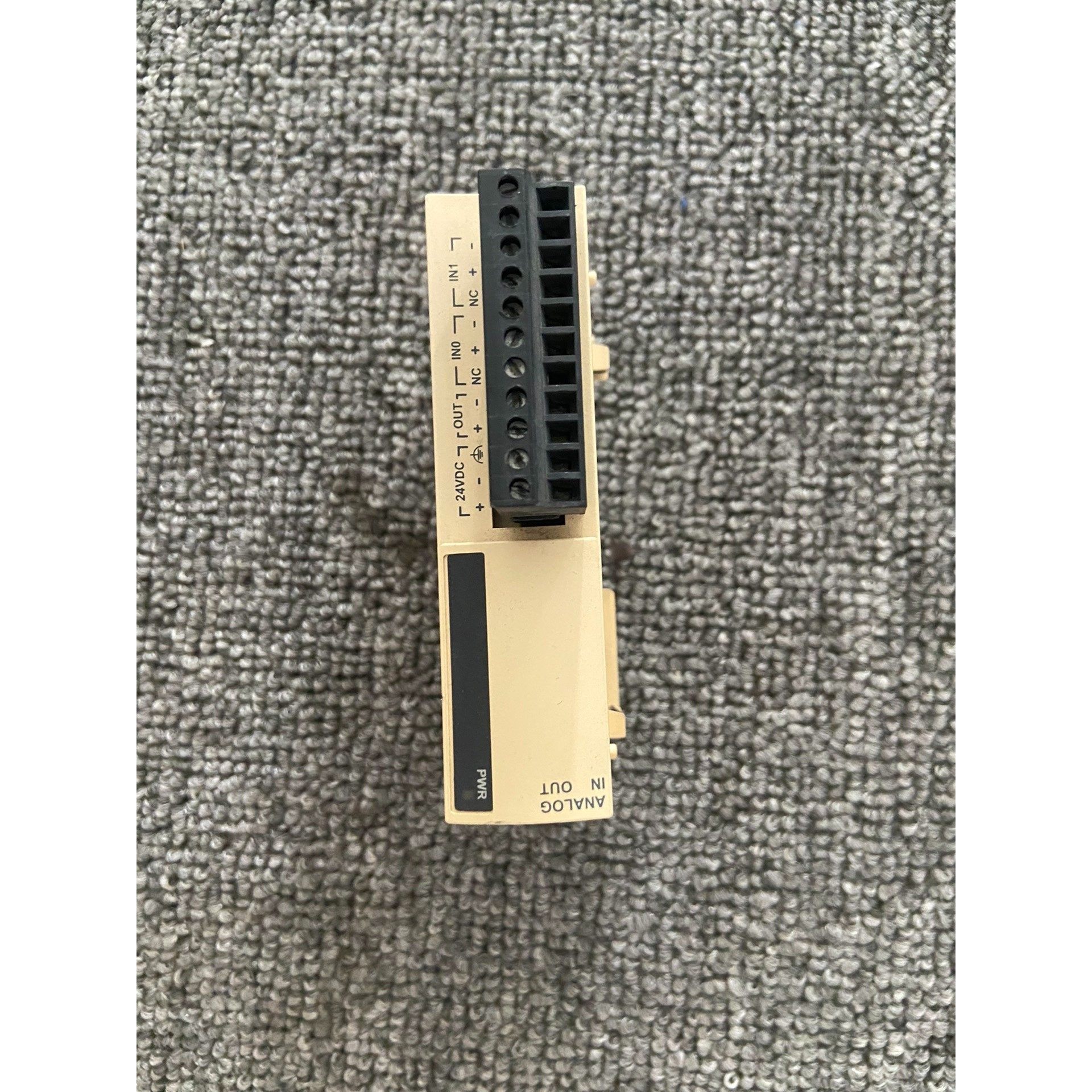 TM2AMM3HT施耐德PLC 原装 备件/咨询