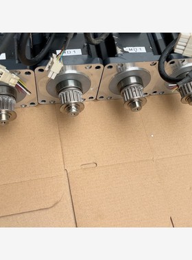 东方LIMO步进电机SPVM8L080DC，如图，装机未用。 备件/咨询