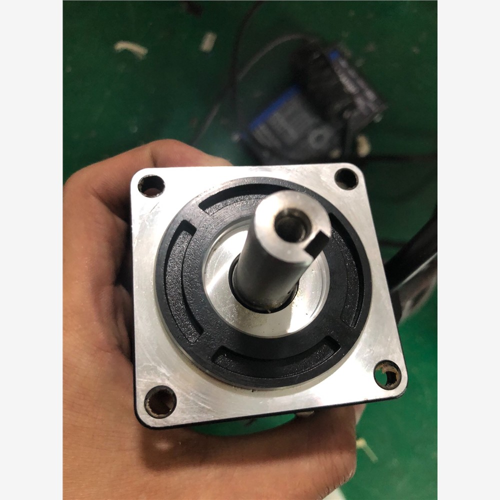 雷赛伺服单电机LVM06002 一个 备件/咨询