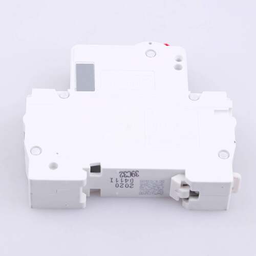 DZ47SN1C32 (小型断路器 DZ47s C型 1P 32A) 断路器 原装现货