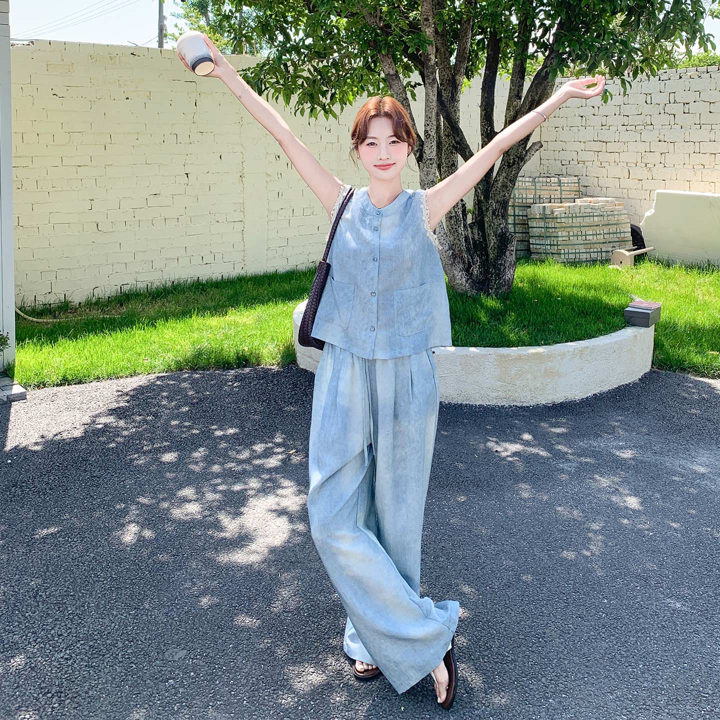 ins超火气质扎染风套装女2026夏季新款蕾丝花边背心阔腿裤两件套