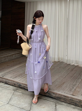 紫色初夏绝美氛围挂脖连衣裙女2026新款仙气度假风立体蝴蝶长裙