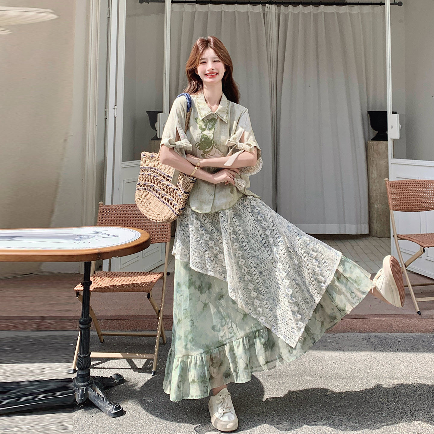 绿色森系设计感套装女2026夏季新款绣花衬衫拼接晕染半身裙两件套