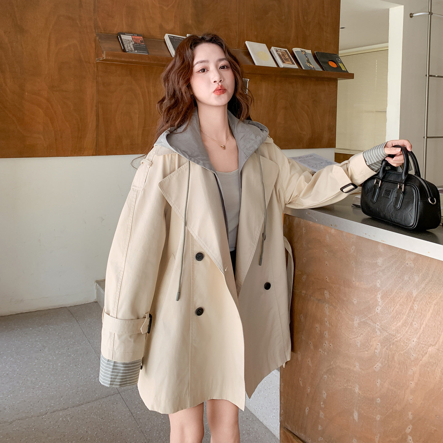 春秋学院风撞色双排扣显瘦风衣女