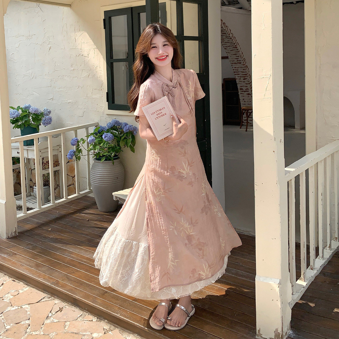 粉色甜美新中式改良旗袍连衣裙女2026夏季新款国风设计感印花长裙