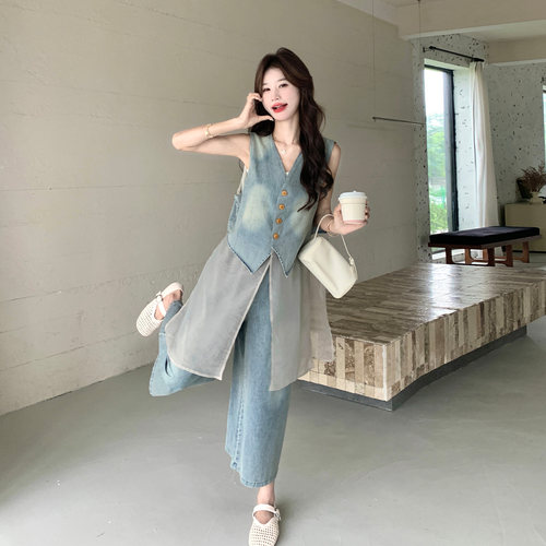复古牛仔拼接欧根纱马甲套装女