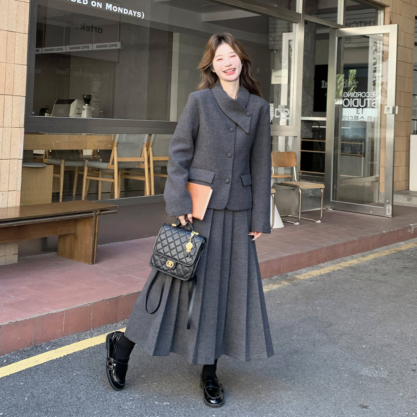 秋冬新款法式温柔贵感千金风套装2026毛呢外套百褶半身裙两件套