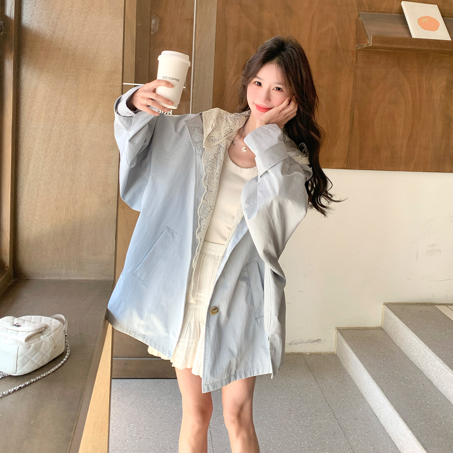 蓝色清新减龄少女感蕾丝拼接连帽上衣2026秋日新款学院风休闲外套